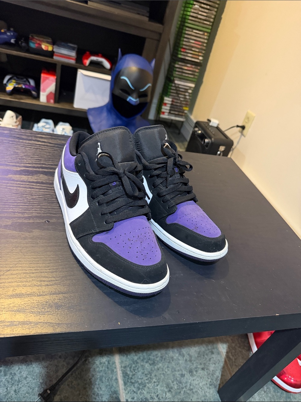 Nike Men’s Low-Top Sneakers - Black / Purple / White